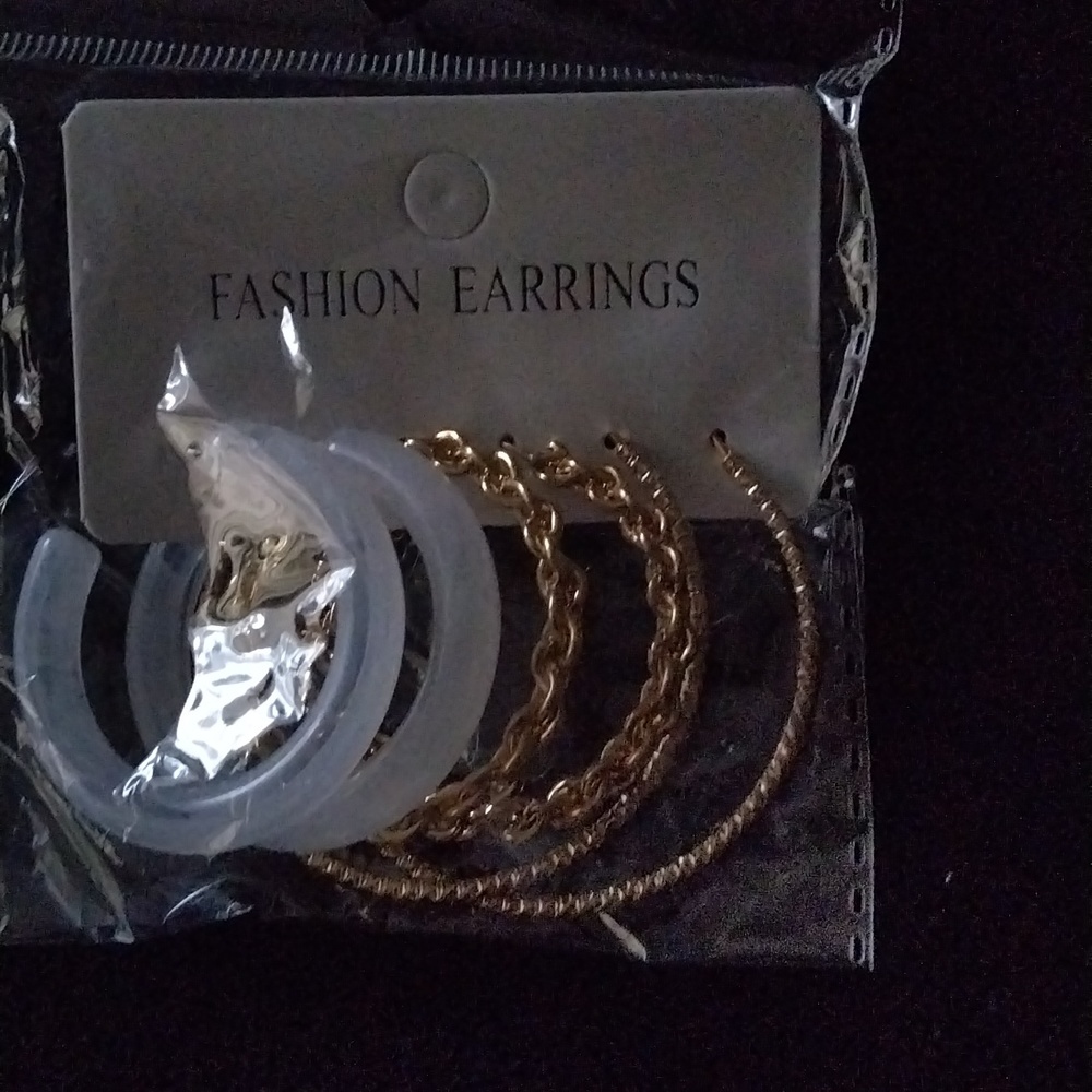 Lot Fashion earrings